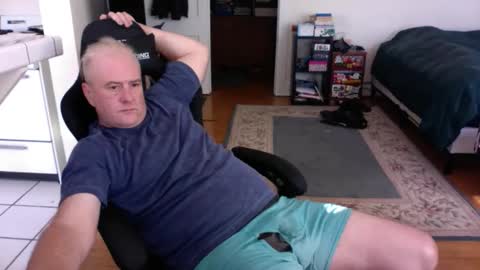 Snapshot of dickflasher5 chatting on 11.23.25 Richard Fleischer online show from 11.23.25