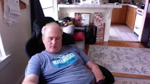 Snapshot of dickflasher5 chatting on 04.18.26 Richard Fleischer online show from 04.18.26