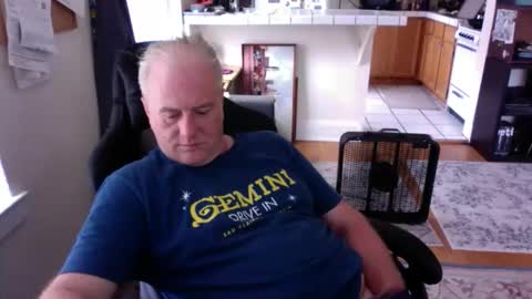 Snapshot of dickflasher5 chatting on 06.05.26 Richard Fleischer online show from 06.05.26