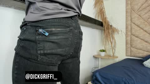 Dick Griffith online show from 01.10.25