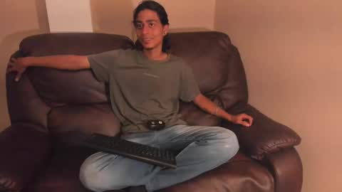 Snapshot of dickie_dicking chatting on 10.11.25 dickie_dicking online show from 10.11.25