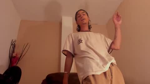 Snapshot of dickie_dicking chatting on 10.24.25 dickie_dicking online show from 10.24.25