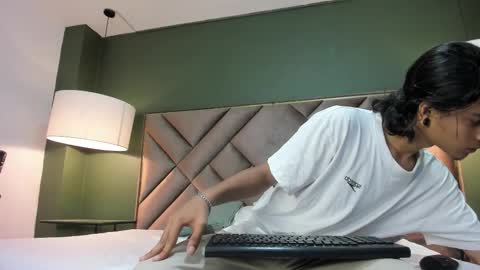 Snapshot of dickie_dicking chatting on 11.06.25 dickie_dicking online show from 11.06.25