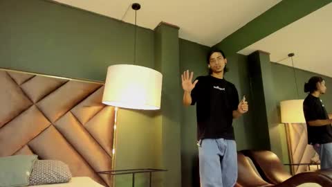 Snapshot of dickie_dicking chatting on 11.10.25 dickie_dicking online show from 11.10.25