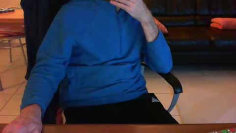 Snapshot of didonc chatting on 03.15.26 didonc from france..... online show from 03.15.26