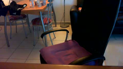 didonc from france..... online show from 06.27.26