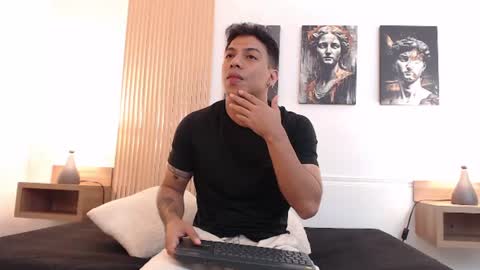 Snapshot of diego_salvatore chatting on 06.28.26 diego_salvatore online show from 06.28.26