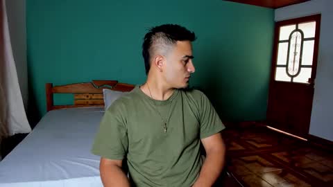 Snapshot of diegocr_ chatting on 02.02.26 Diego online show from 02.02.26