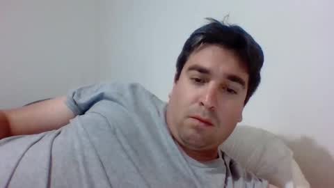 Snapshot of diegoox_cat chatting on 11.21.25 Diego online show from 11.21.25