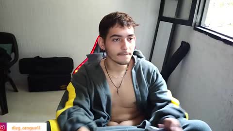 Snapshot of diegorogue_ chatting on 02.25.25 Diego rogue online show from 02.25.25