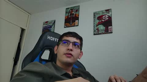 Snapshot of diegorogue_ chatting on 09.23.25 Diego rogue online show from 09.23.25