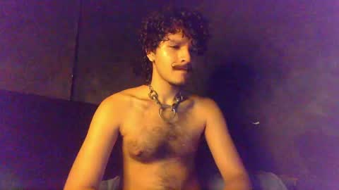 Snapshot of diemond_latinx98 chatting on 05.04.26 diemond_latinx98 online show from 05.04.26