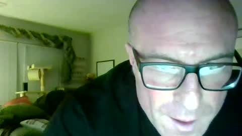 Snapshot of diesel21803 chatting on 01.12.26 SoDirtyNLove online show from 01.12.26