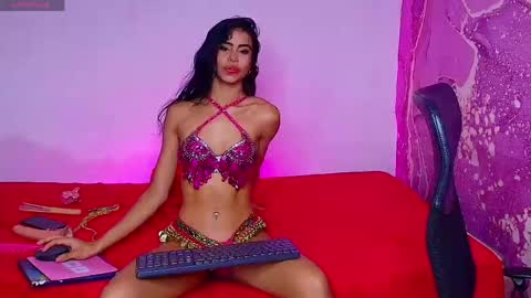 diiosa_latina online show from 06.05.26
