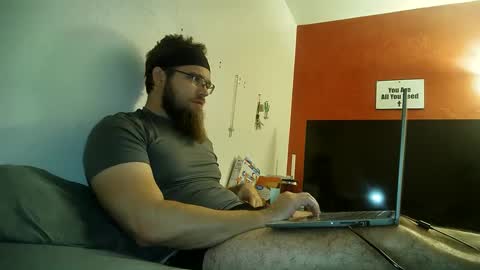 Snapshot of dikdowndaddy chatting on 12.02.24 Daddy online show from 12.02.24