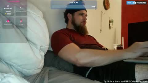 Snapshot of dikdowndaddy chatting on 01.21.25 Daddy online show from 01.21.25