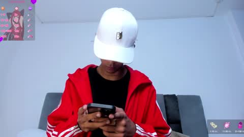 Snapshot of dikey_18 chatting on 02.03.25 dikey_18 online show from 02.03.25