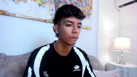 Snapshot of dikey_18 chatting on 03.04.25 dikey_18 online show from 03.04.25