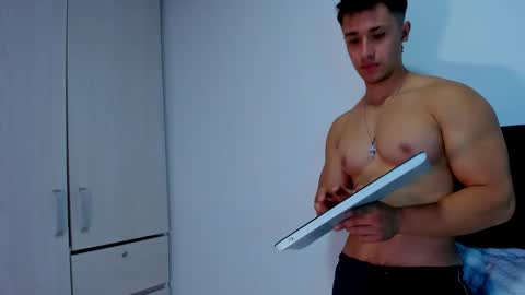 Dilan Coy online show from 02.19.25