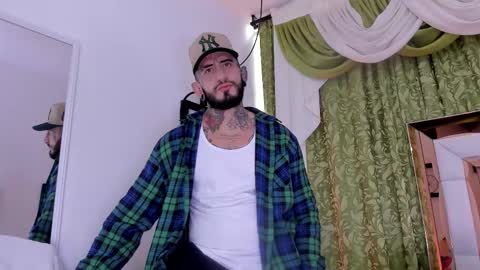 Snapshot of dilan_scootk_ chatting on 01.12.26 dilan_scootk_ online show from 01.12.26