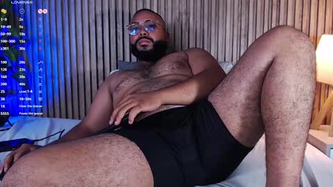 Snapshot of dilanjonnes chatting on 02.14.25 DilanJonnes online show from 02.14.25