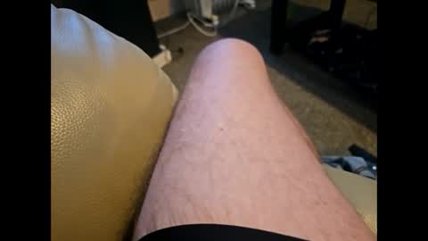 Snapshot of dilf232323 chatting on 11.09.25 Dilf online show from 11.09.25