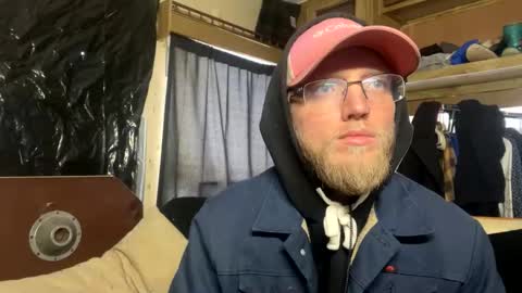 Snapshot of dilf_96 chatting on 01.16.26 Daddy online show from 01.16.26