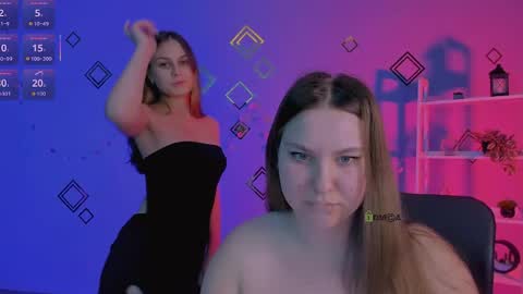 Snapshot of dina_bloom chatting on 04.18.26 dina_bloom online show from 04.18.26