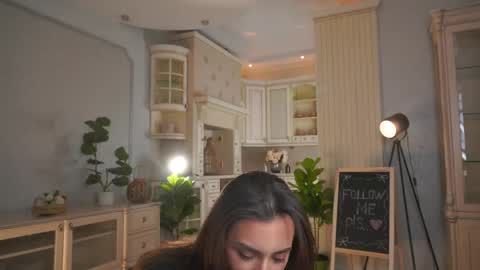 Snapshot of dinacaguimbal chatting on 05.11.26 Dina and ill be glad to be here with you follow to me online show from 05.11.26