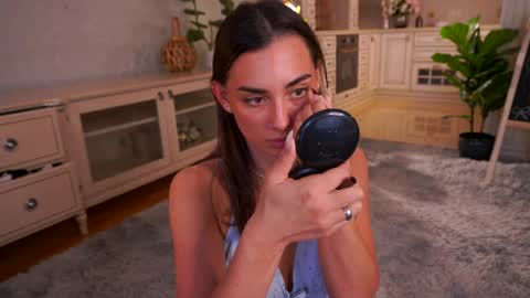 Snapshot of dinacaguimbal chatting on 05.22.26 Dina and ill be glad to be here with you follow to me online show from 05.22.26