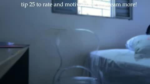 Snapshot of dinhoo14 chatting on 10.25.25 dinhoo14 online show from 10.25.25