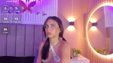 Cristal  online show from 02.19.25