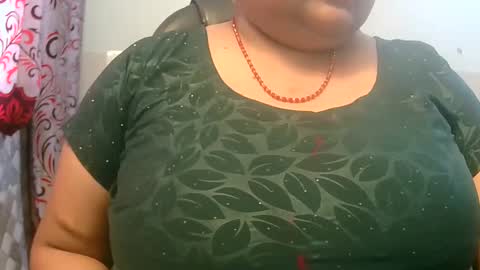 Snapshot of dipa2345 chatting on 01.21.25 dipa2345 online show from 01.21.25