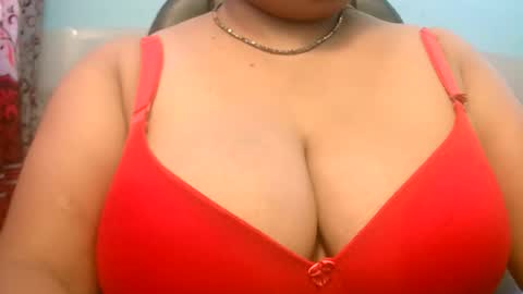 Snapshot of dipa2345 chatting on 10.04.25 dipa2345 online show from 10.04.25