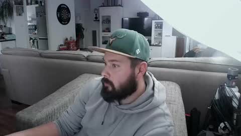 Snapshot of dirtboy18hh chatting on 01.05.25 dirtboy18hh online show from 01.05.25