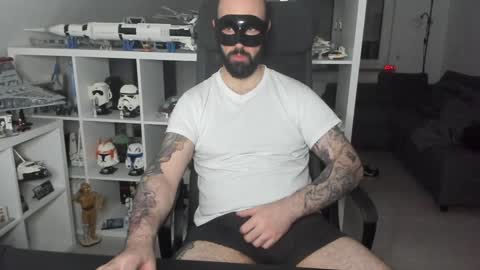 Robert online show from 12.20.24