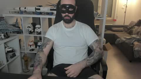 Robert online show from 12.21.24