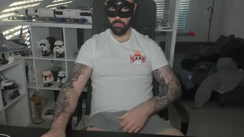 Robert online show from 01.14.25