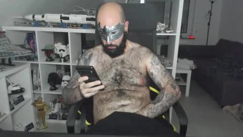 Robert online show from 10.26.25