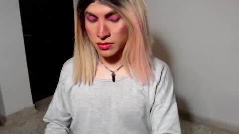 dirtydanezka online show from 11.19.25