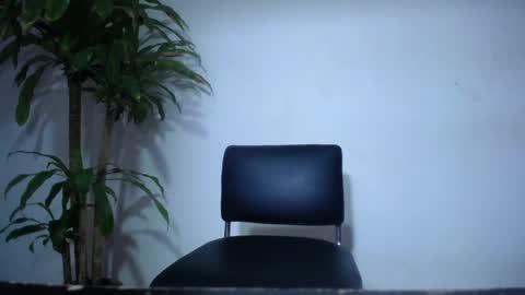 Snapshot of dirtydanielaporno1 chatting on 02.26.25 whats app - stagram marian doll online show from 02.26.25