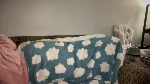 Snapshot of dirtylaneyjane chatting on 12.13.24 Laney Jane online show from 12.13.24