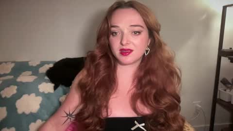 Snapshot of dirtylaneyjane chatting on 12.15.24 Laney Jane online show from 12.15.24