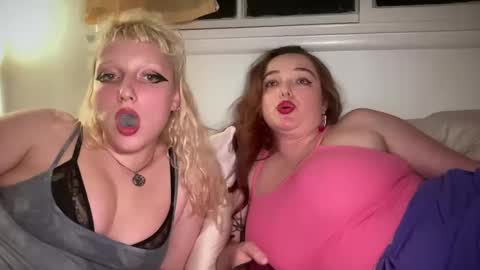 Snapshot of dirtylaneyjane chatting on 12.16.24 Laney Jane online show from 12.16.24