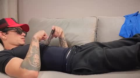 buy tokens with link  online show from 01.12.25