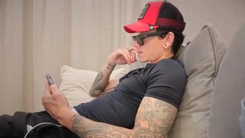 buy tokens with link  online show from 01.13.25