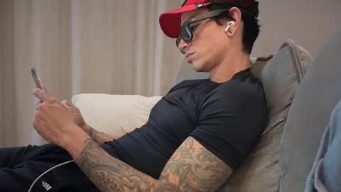 buy tokens with link  online show from 01.14.25