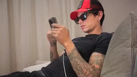 buy tokens with link  online show from 01.14.25