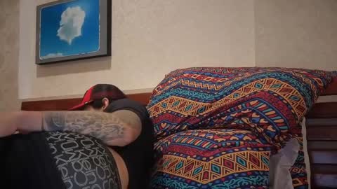 buy tokens with link  online show from 01.17.25