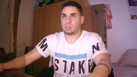 Snapshot of diselobienclaro chatting on 01.06.26 diselobienclaro online show from 01.06.26